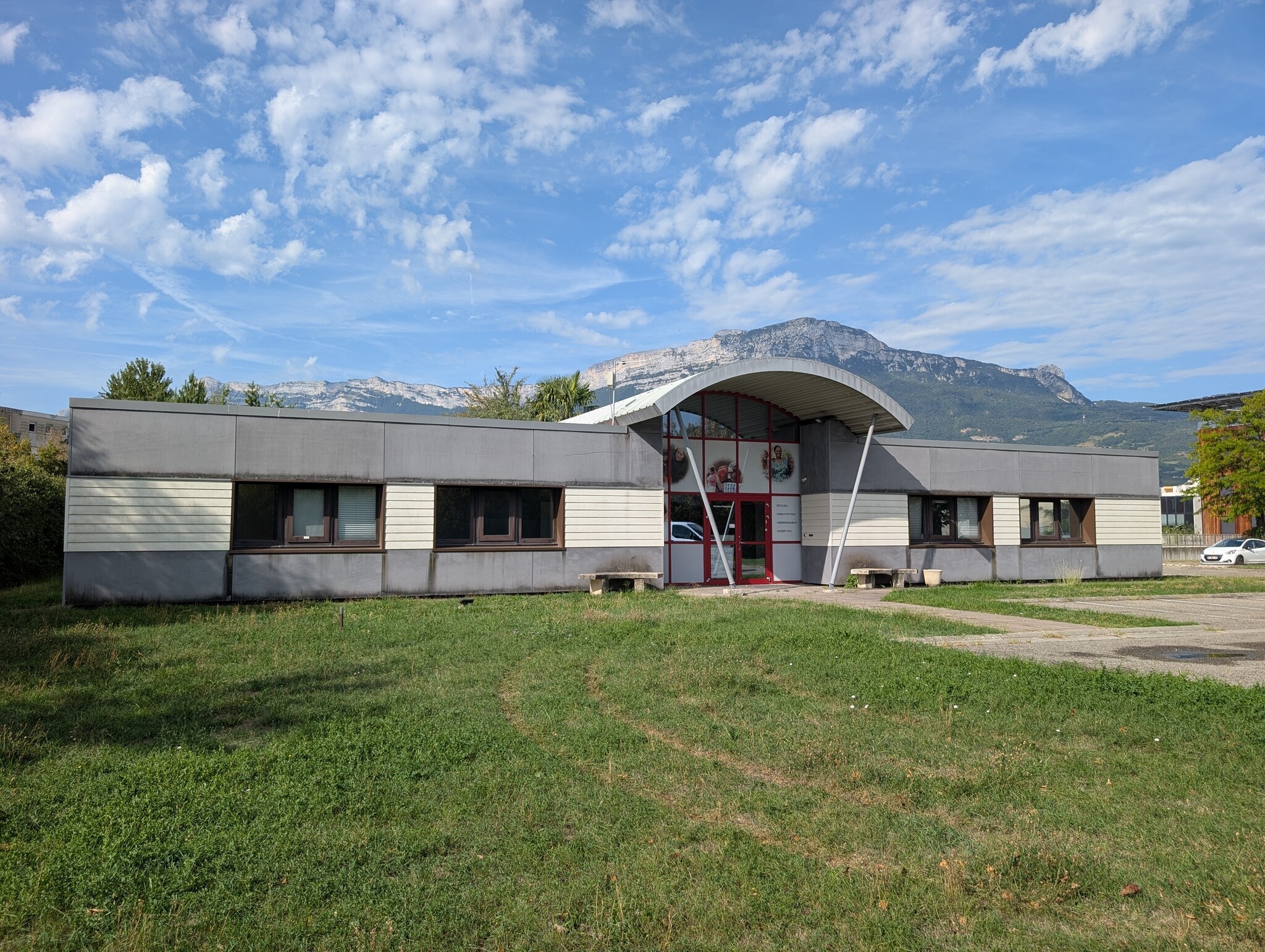 8 Rue De L'Octant, Échirolles à vendre Photo de l’immeuble– Image 1 sur 7