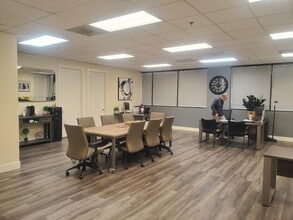 5065 Deer Valley Rd, Antioch, CA à louer Photo intérieure– Image 1 sur 10