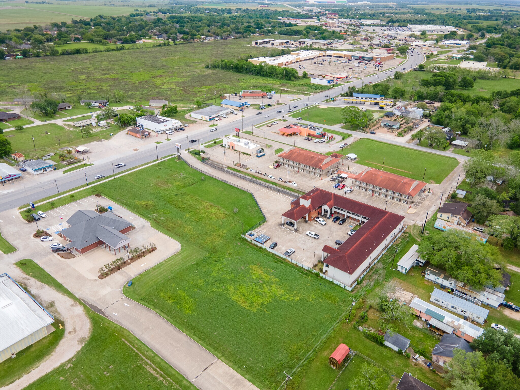 3612 7th, Bay City, TX à vendre Photo principale– Image 1 sur 9