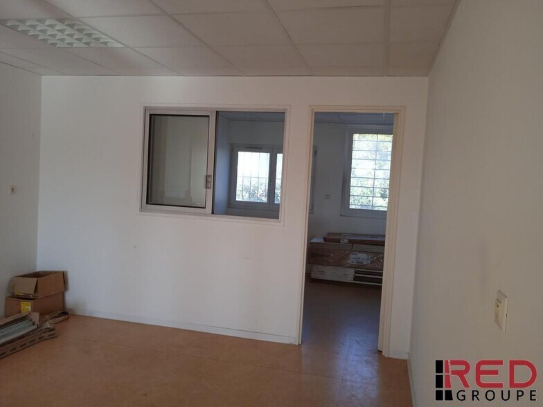 Bureau dans Septèmes-les-Vallons à louer - Photo intérieure – Image 3 sur 7