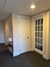 53 Beach St, Saco, ME à louer Photo intérieure– Image 2 sur 8