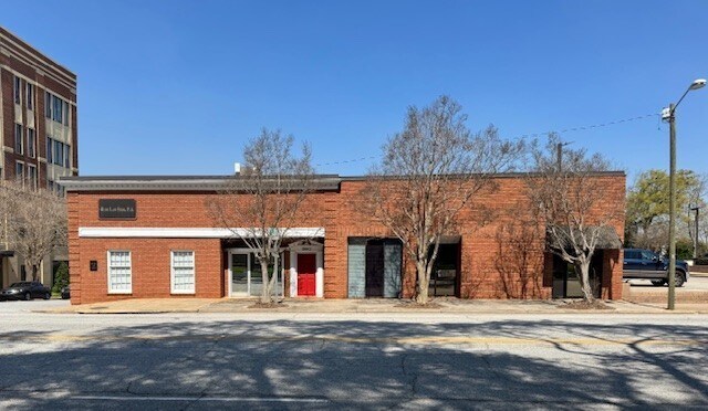 360-366 E Main St, Spartanburg, SC à louer Photo principale– Image 1 sur 12