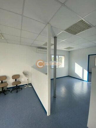 Plus de détails pour Bureau à louer