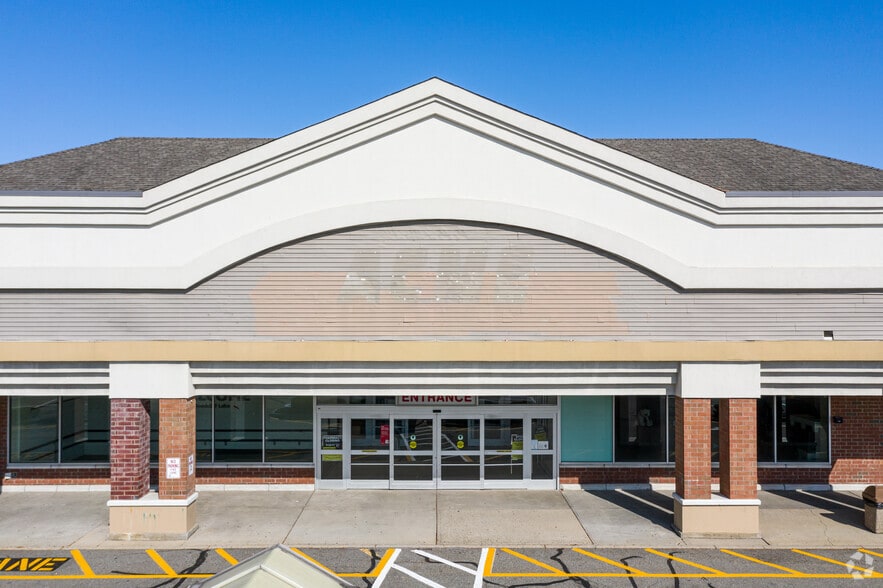 500-520 Chestnut Ridge Rd, Woodcliff Lake, NJ à louer - Photo de l’immeuble – Image 3 sur 12