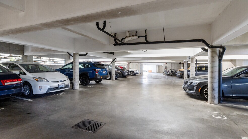 9515 Interlake Ave, Seattle, WA à vendre - Photo de l’immeuble – Image 3 sur 8