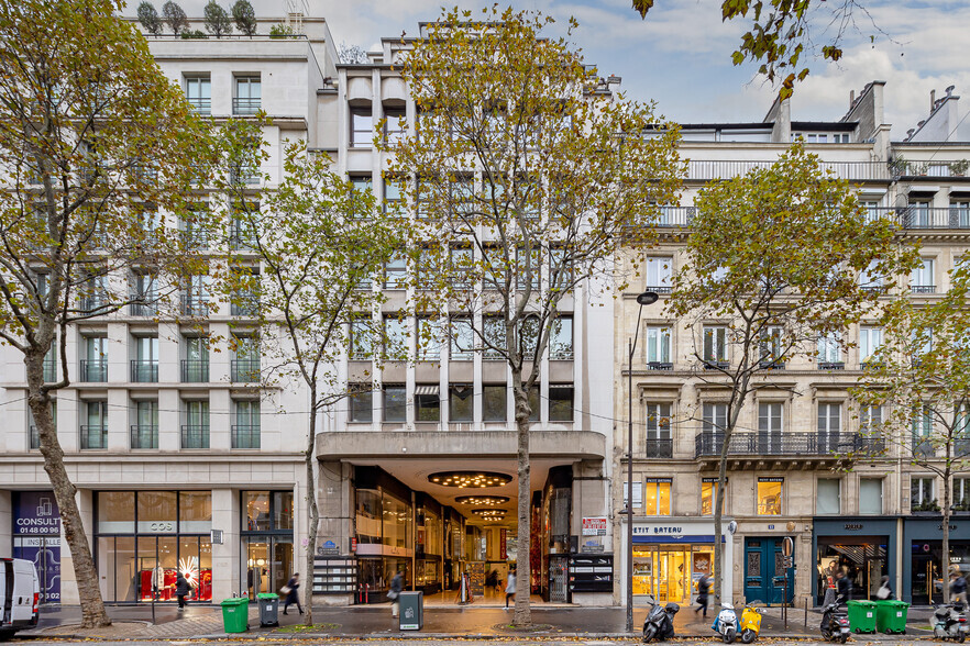 Bureau dans Paris à vendre - Photo principale – Image 1 sur 6