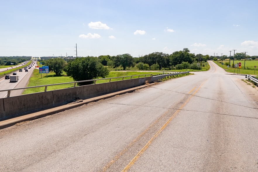 2310 E Bankhead Dr, Weatherford, TX à vendre - Autre – Image 3 sur 11