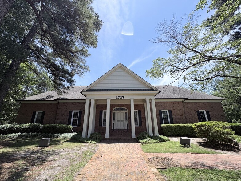 1717 Russell Pky, Warner Robins, GA à vendre - Photo de l’immeuble – Image 2 sur 10