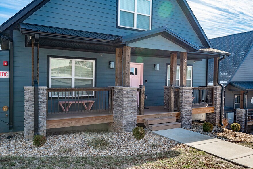 6324 State Highway 165 Unit 42, Hollister, MO à vendre - Photo de l’immeuble – Image 3 sur 79