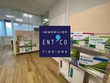 Local commercial dans Poitiers à vendre - Photo de l’immeuble – Image 3 sur 5