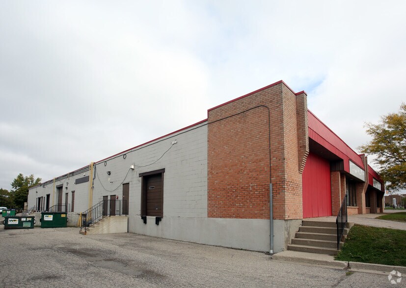 555 Wellington Rd S, London, ON à louer - Photo de l’immeuble – Image 3 sur 3