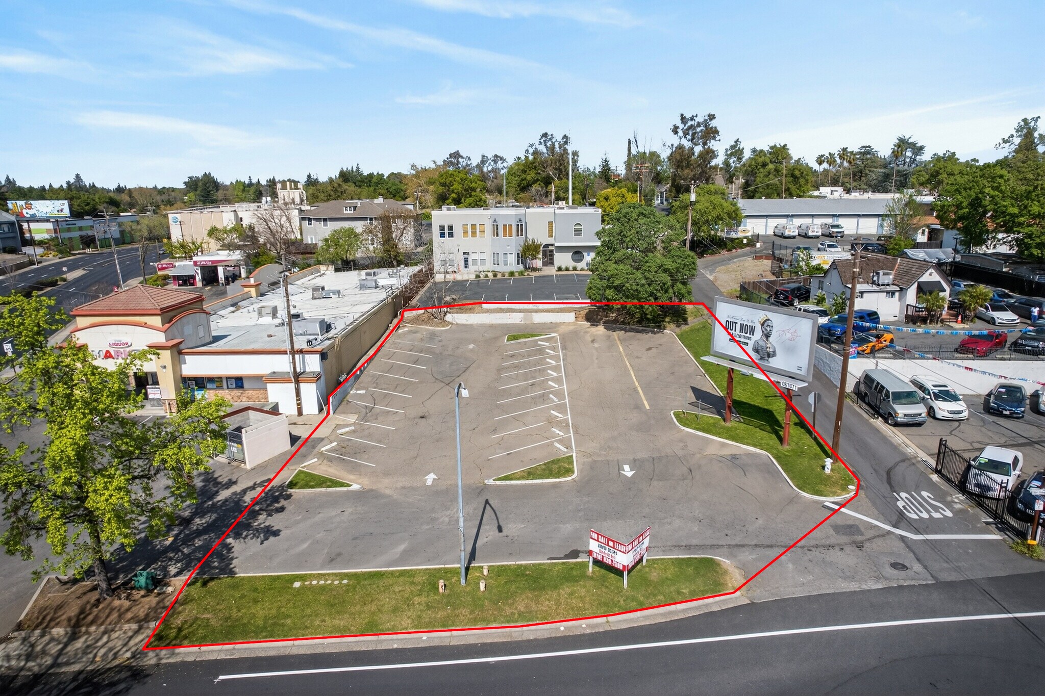 10011 Fair Oaks Blvd, Fair Oaks, CA à vendre Photo principale– Image 1 sur 8