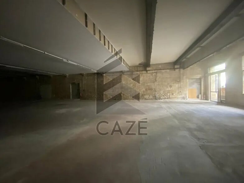176 Cours Du Médoc, Bordeaux à louer - Photo de l’immeuble – Image 1 sur 5