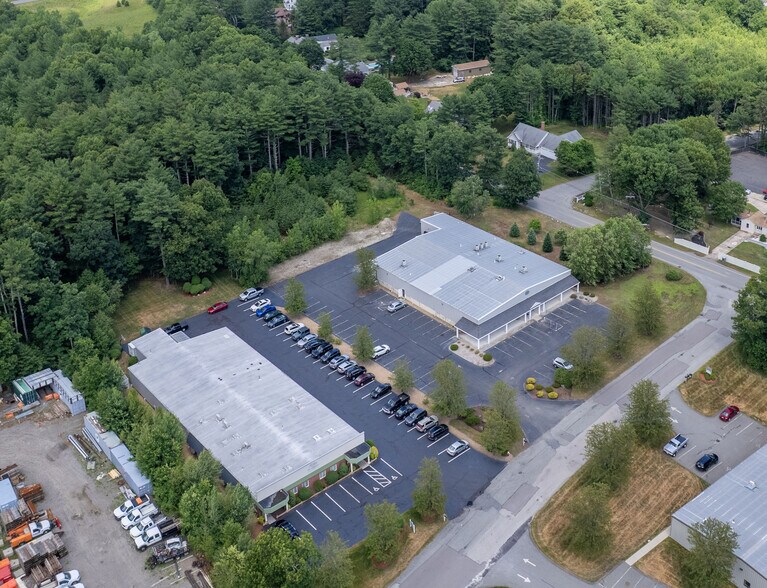 1 Rosenfeld Dr, Hopedale, MA à vendre - Photo de l’immeuble – Image 3 sur 6