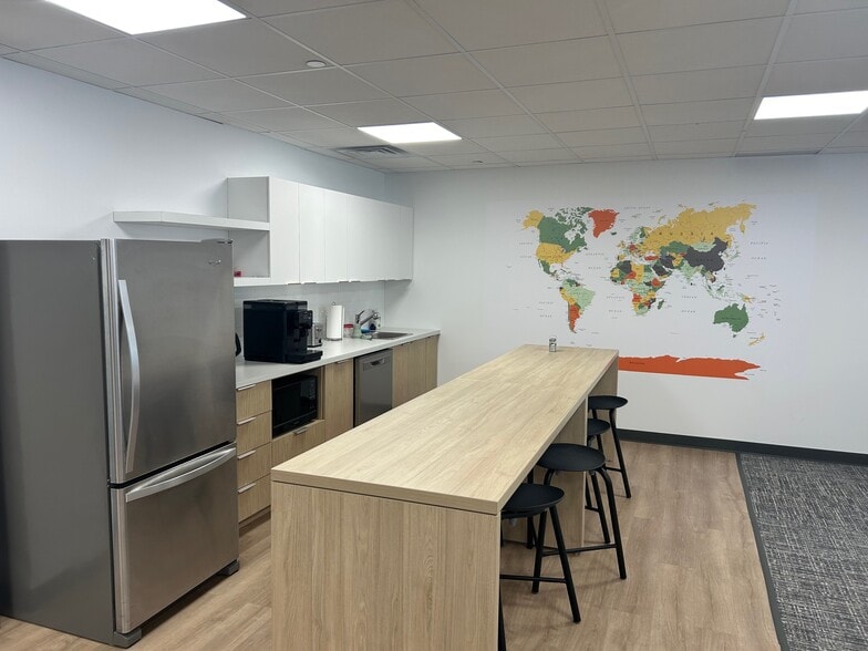 1555 Rue Peel, Montréal, QC à louer - Photo intérieure – Image 2 sur 5