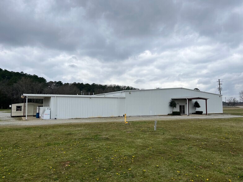 30 Champion Ln, Lincoln, AL à louer - Photo de l’immeuble – Image 3 sur 4