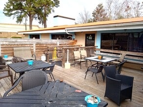 65 W Fairmont Ave, Savannah, GA à louer Photo intérieure– Image 2 sur 10