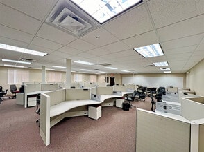 620 Pierce Blvd, O'Fallon, IL à louer Photo intérieure– Image 1 sur 10