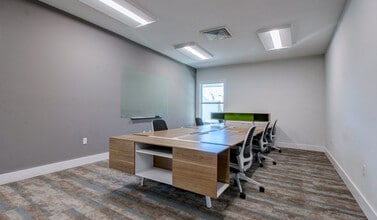 225 SW 7th Ter, Gainesville, FL à louer Photo intérieure– Image 2 sur 7