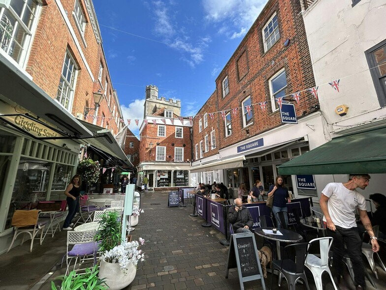 18 The Square, Winchester à louer - Photo de l’immeuble – Image 3 sur 10