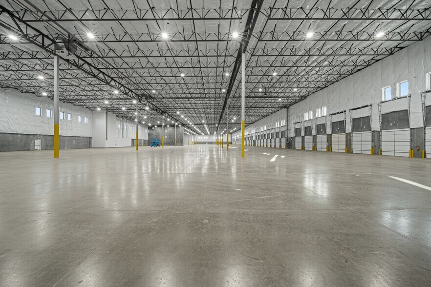 1749 Gateway Rd, Calexico, CA à louer - Photo intérieure – Image 2 sur 27