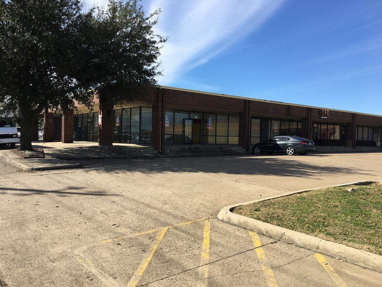 7401 S Westmoreland Rd, Dallas, TX à vendre - Photo de l’immeuble – Image 3 sur 14