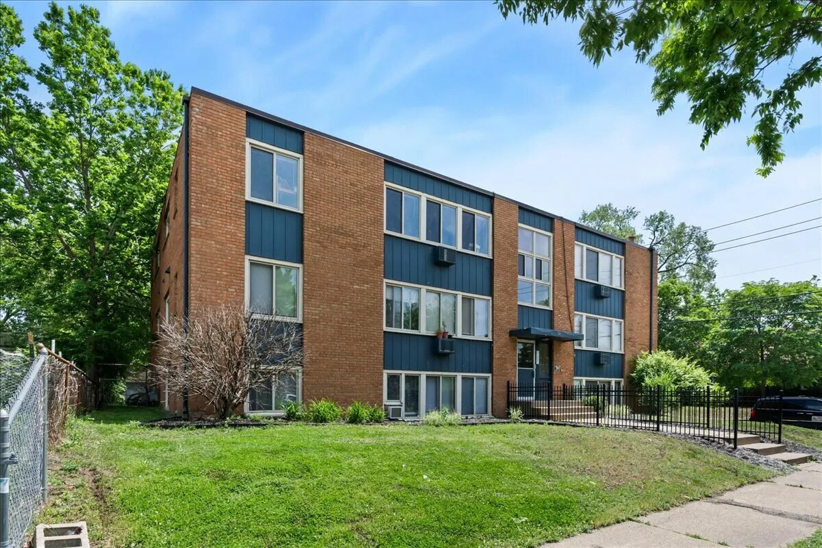 3545 12th Ave S, Minneapolis, MN à vendre Photo de l’immeuble– Image 1 sur 6