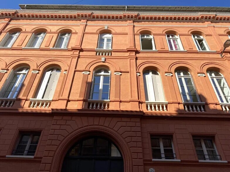 Bureau dans Toulouse à louer - Photo de l’immeuble – Image 3 sur 20