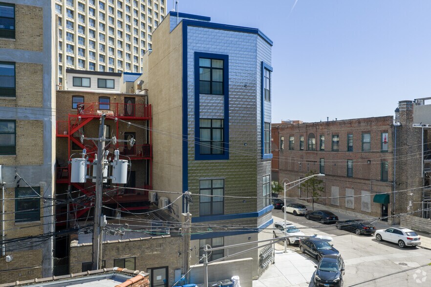 1504 W Haddon Ave, Chicago, IL à louer - Photo de l’immeuble – Image 2 sur 5