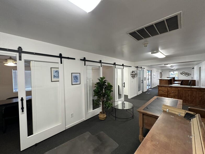 73421 29 Palms Hwy, Twentynine Palms, CA à louer - Photo de l’immeuble – Image 3 sur 24