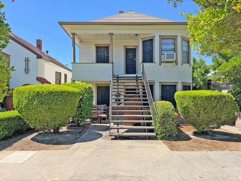 1312 T St, Sacramento, CA à vendre - Photo de l’immeuble – Image 1 sur 11
