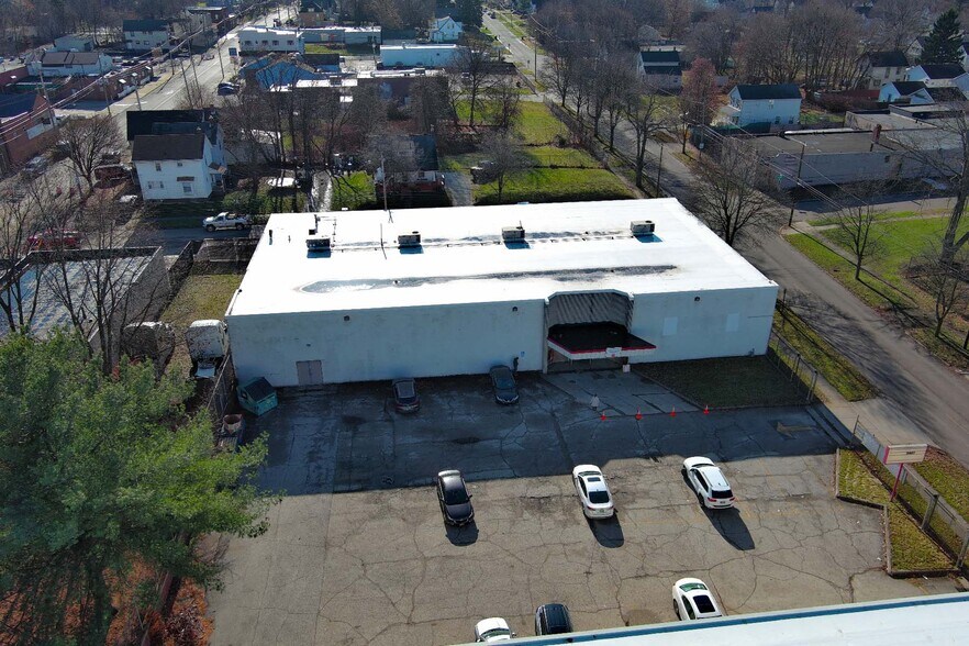 1018 Grant St, Akron, OH à vendre - Aérien – Image 3 sur 8