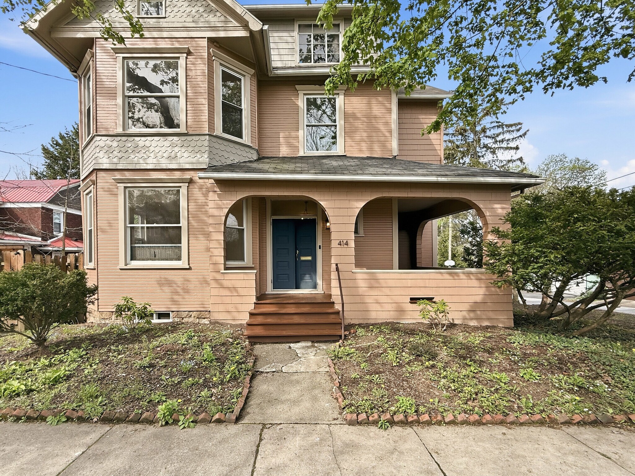 414 Bucknell Ave, Johnstown, PA à louer Photo principale– Image 1 sur 18