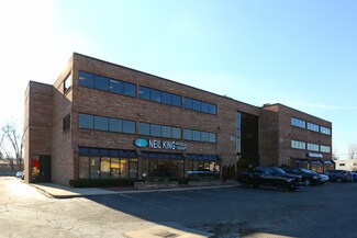 Plus de détails pour 215-217 W Ann Arbor Rd, Plymouth, MI - Bureau à louer
