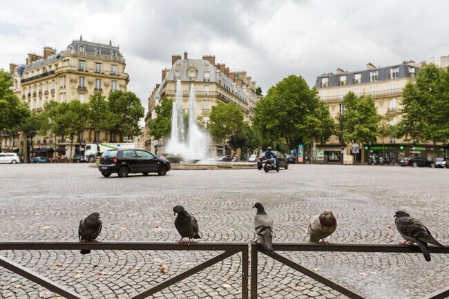 Plus de détails pour 7 Rue Mesnil, Paris - Bureau à louer
