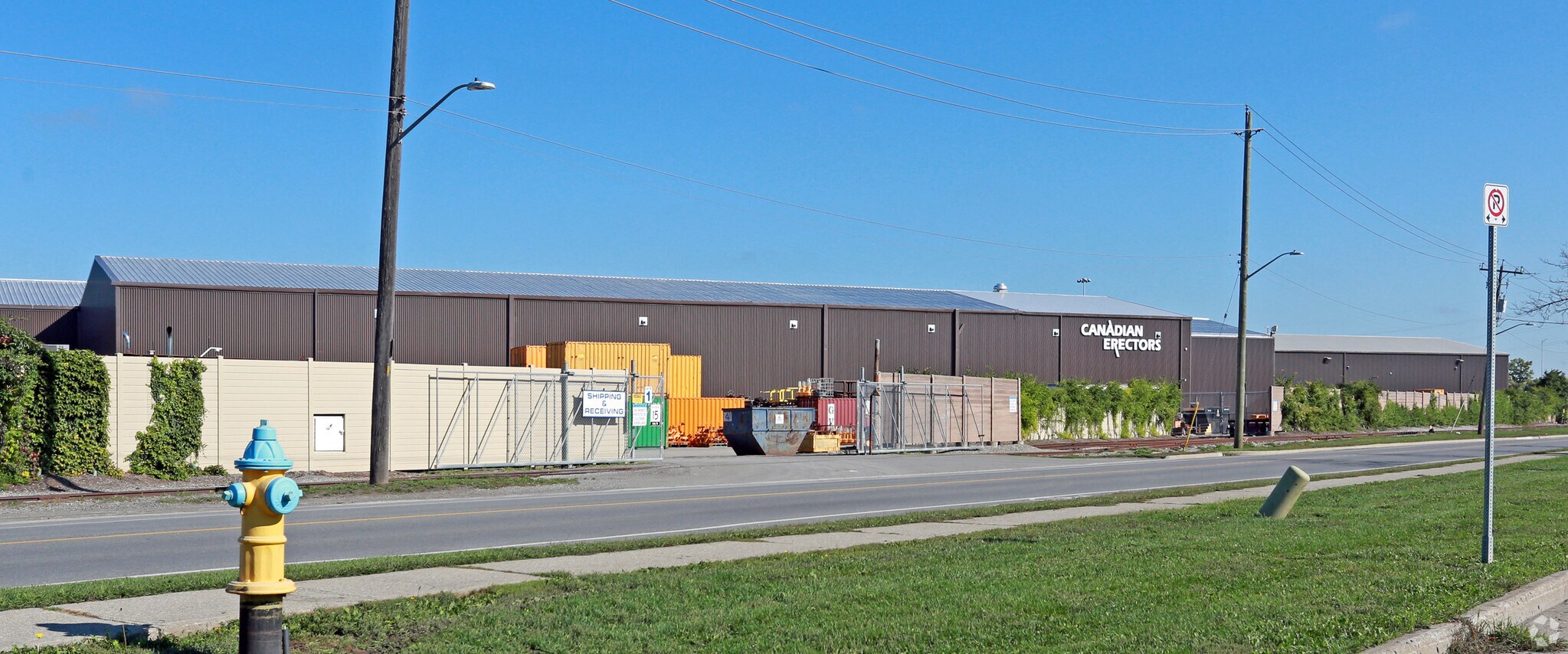 23 Smith St, St Catharines, ON à louer Photo principale– Image 1 sur 4