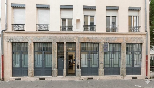 Plus de détails pour 37 Rue Voltaire, Lyon - Local commercial à louer