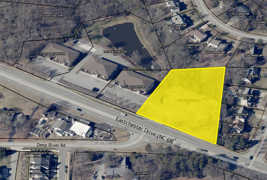 2023-2101 Eastchester Dr, High Point, NC à louer - Photo principale – Image 1 sur 7