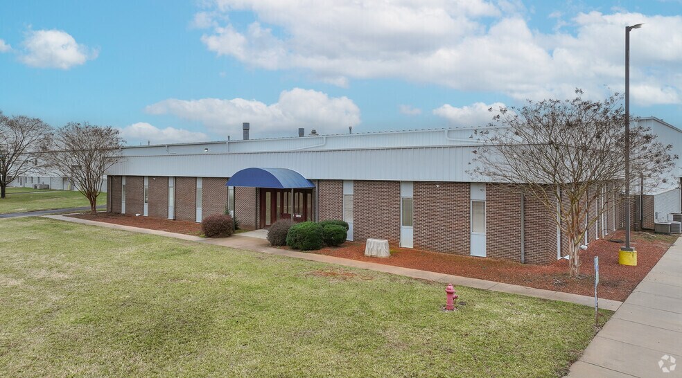 647 Hargrave Rd, Lexington, NC à louer - Photo de l’immeuble – Image 1 sur 16