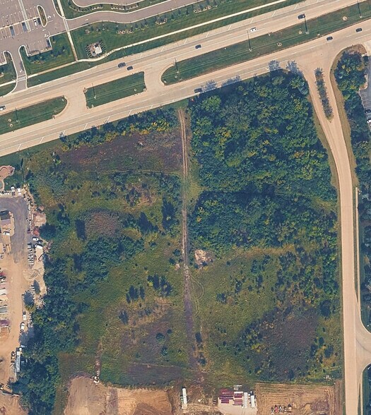 0 Michigan Ave & Schooner Dr, Canton, MI à vendre - Aérien – Image 2 sur 4