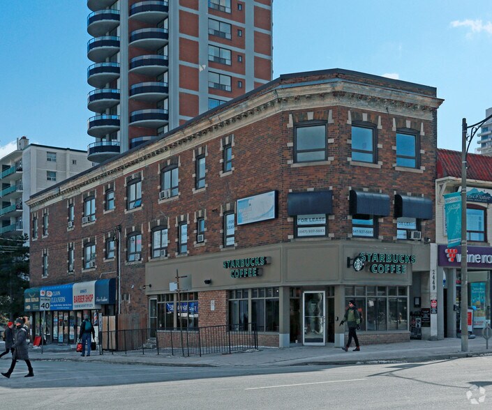 5 Erskine Av, Toronto, ON à louer - Photo principale – Image 1 sur 3