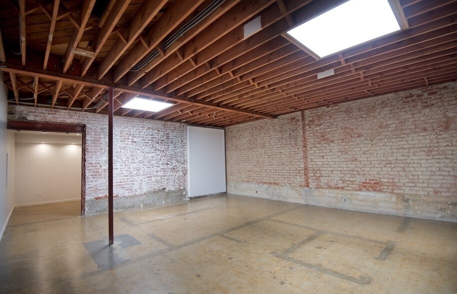 8740 S Sepulveda Blvd, Los Angeles, CA à louer - Photo principale – Image 1 sur 14