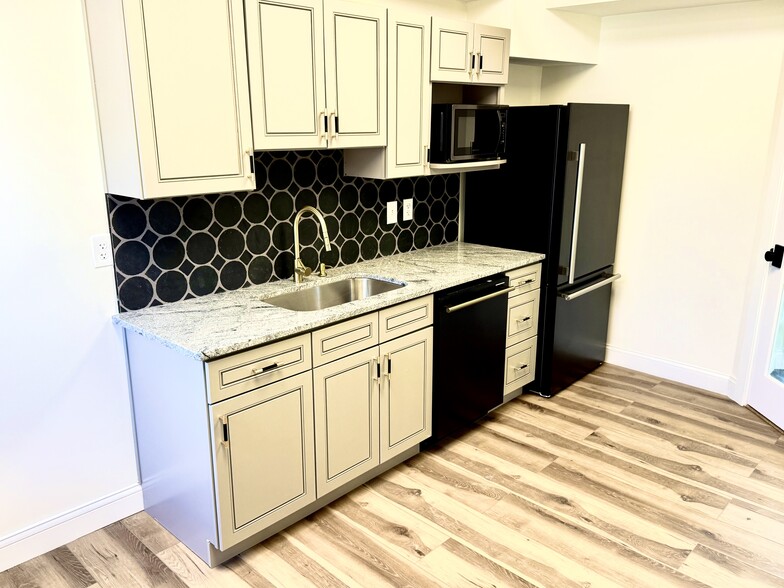 216 Kings Mills Rd, Mason, OH à louer - Photo intérieure – Image 3 sur 13
