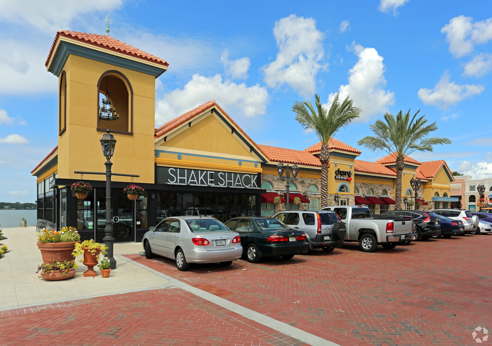111 N Orlando Ave, Winter Park, FL à louer Photo principale– Image 1 sur 5