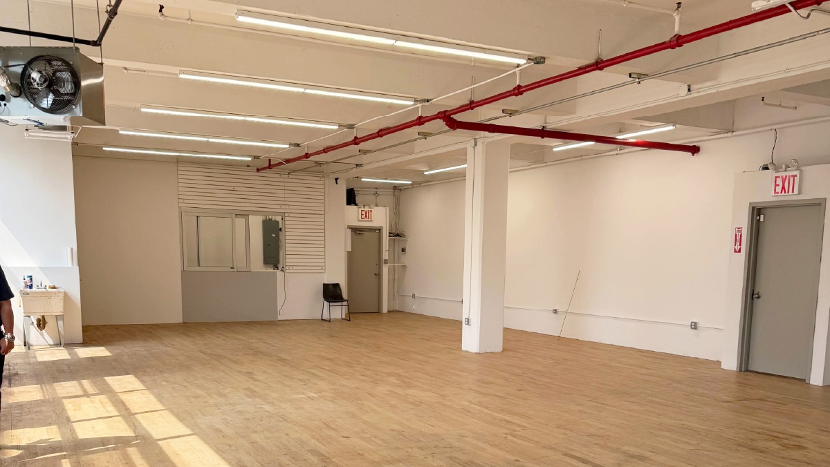 2121 41st Ave, Long Island City, NY à louer Photo intérieure– Image 1 sur 3