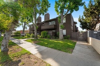 Plus de détails pour 3608 W Orange Ave, Anaheim, CA - Logement à vendre
