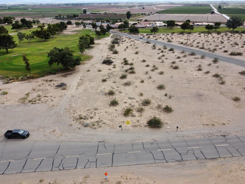 2 Acres W Wells Rd, Blythe, CA à vendre - Photo de l’immeuble – Image 2 sur 5