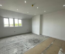 27 Thorne Road, Doncaster à louer Photo intérieure– Image 1 sur 2