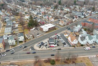 Plus de détails pour 385 New Park Ave, Hartford, CT - Local commercial à vendre