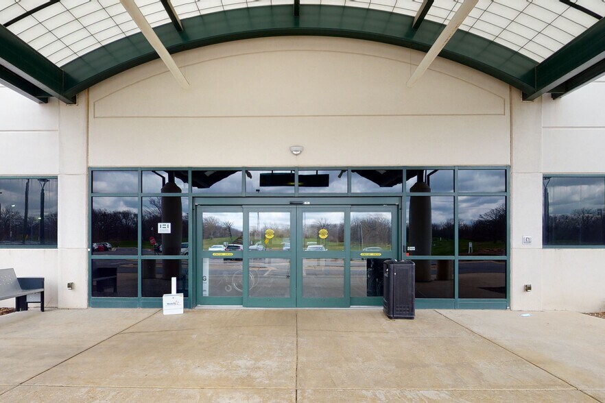 2150 Gettler St, Dyer, IN à louer - Photo de l’immeuble – Image 2 sur 10